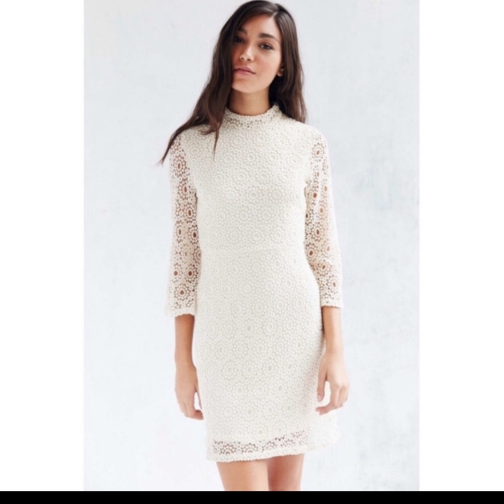 Medium white dress